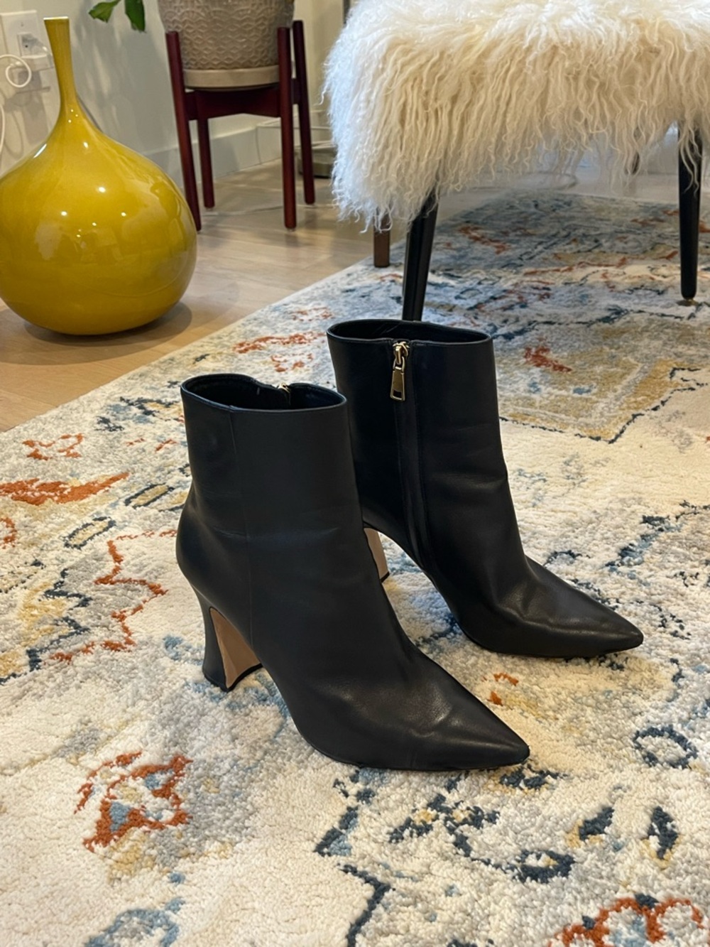 Coach Carter Pointed Toe Leather Ankle Boot